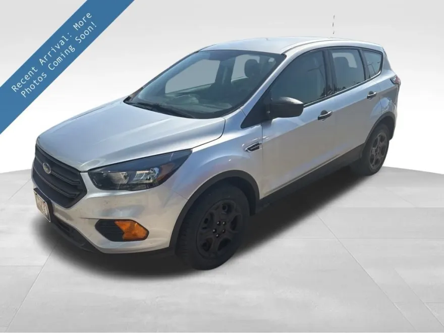 2018 Ford Escape S photo 1