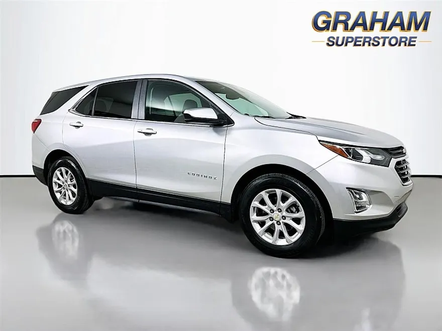 2021 Chevrolet Equinox LT photo 1