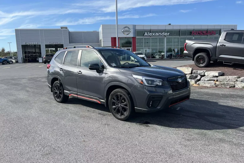 2021 Subaru Forester Sport photo 1
