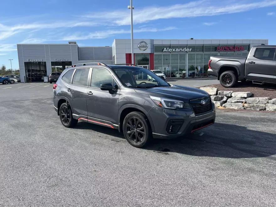 2021 Subaru Forester Sport photo 1