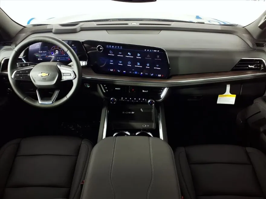 2026 Chevrolet Tahoe LT photo 1
