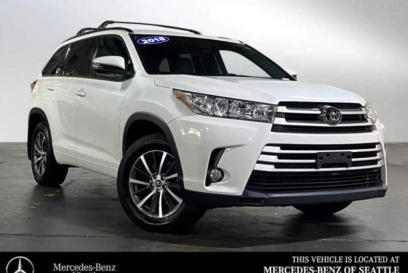 2018 Toyota Highlander XLE SE photo 1