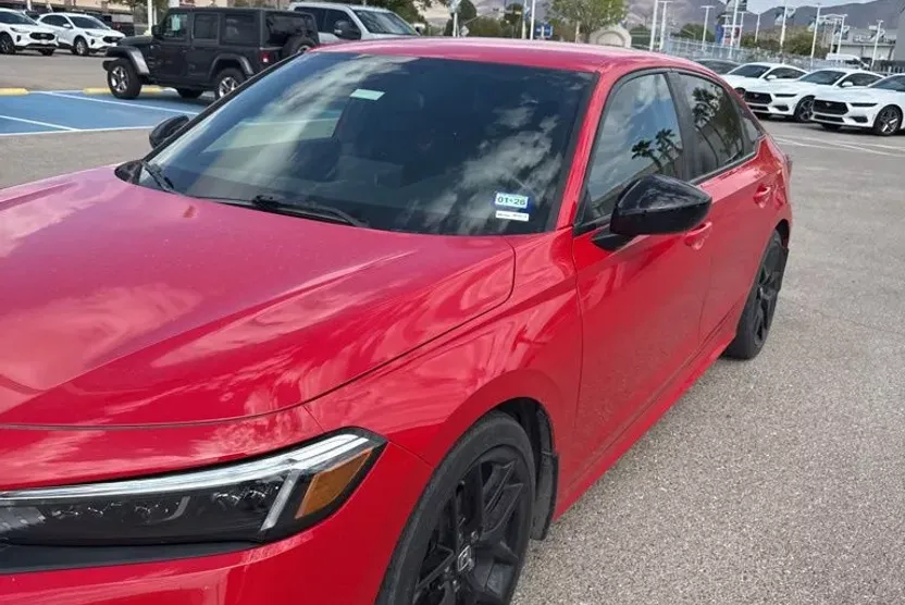 2022 Honda Civic Sport photo 1