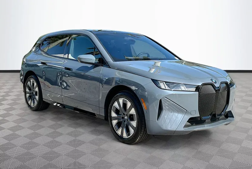 2026 Bmw iX photo 1