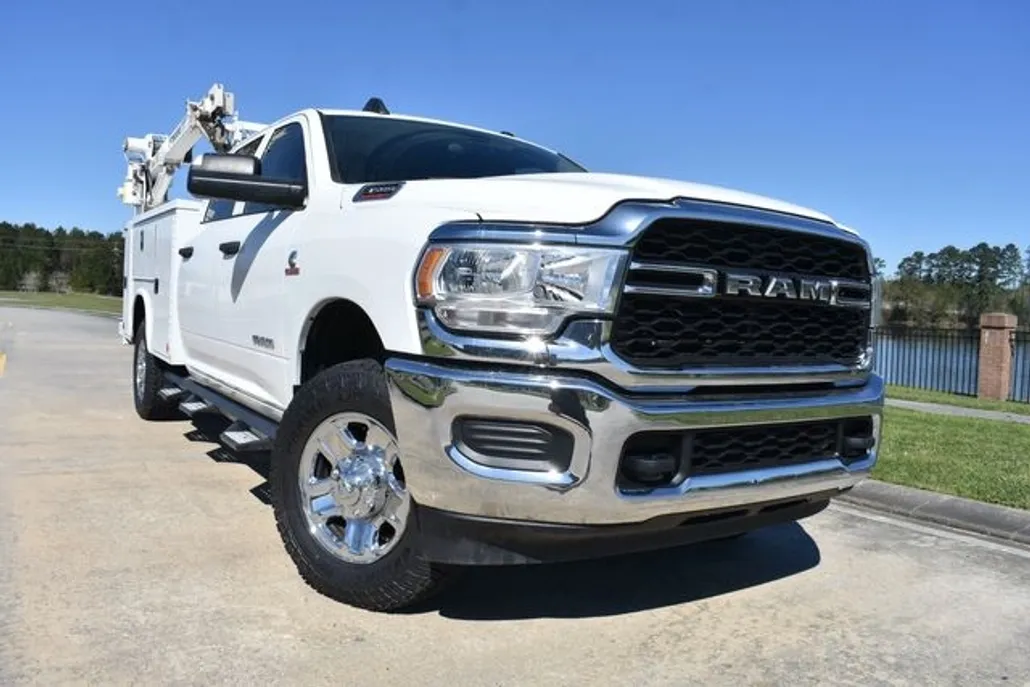 2020 Ram 3500 Tradesman photo 1
