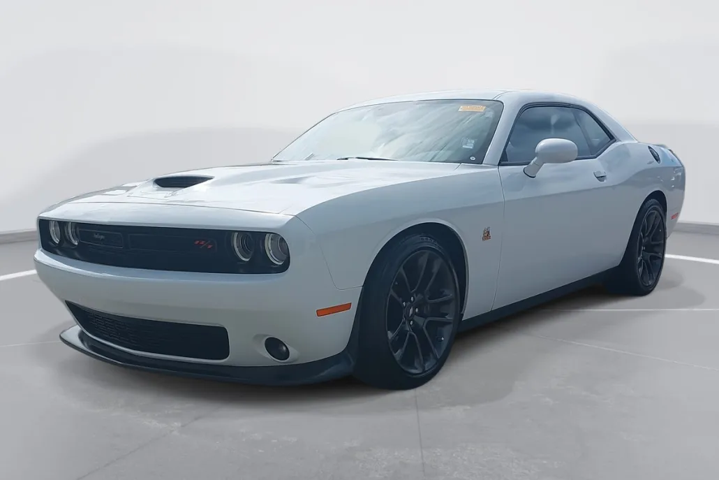 2021 Dodge Challenger R/T Scat Pack photo 1