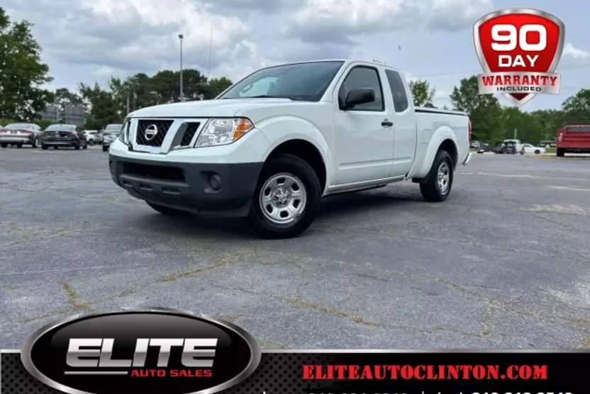 2017 Nissan Frontier King Cab S photo 1