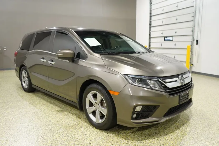 2019 Honda Odyssey EX-L photo 1