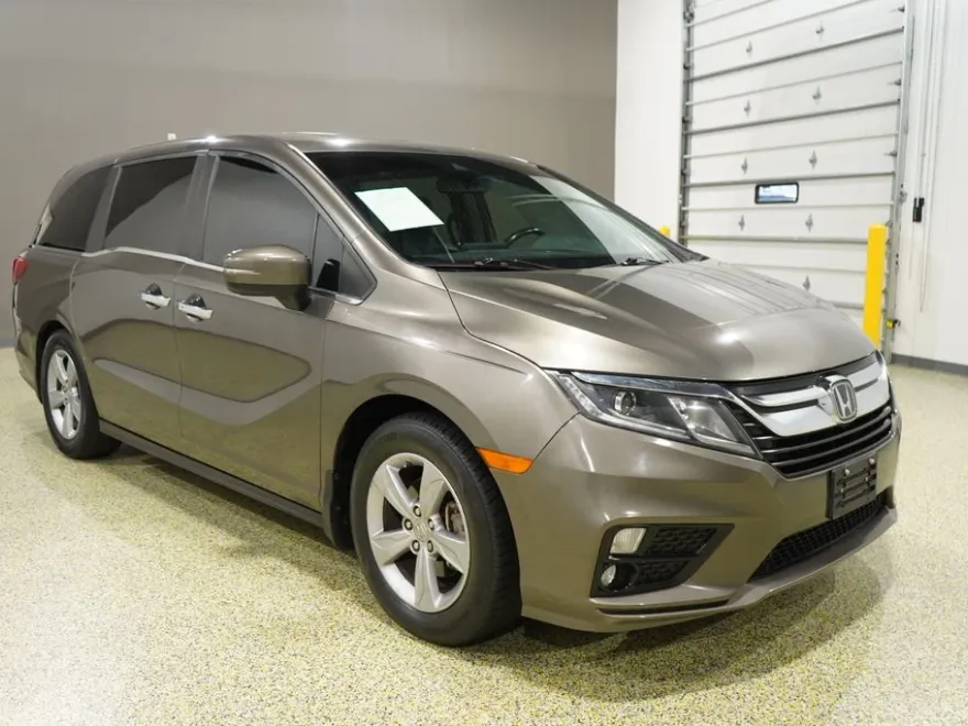 2019 Honda Odyssey EX-L photo 1