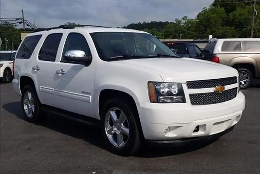 2012 Chevrolet Tahoe LT photo 1