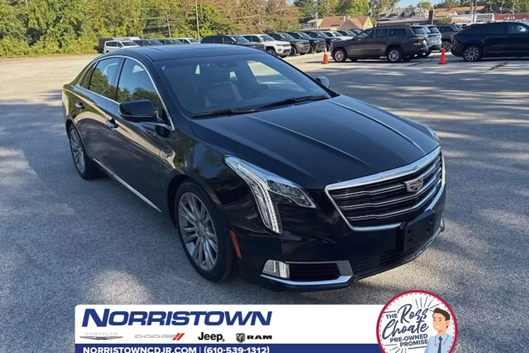 2019 Cadillac XTS Luxury photo 1
