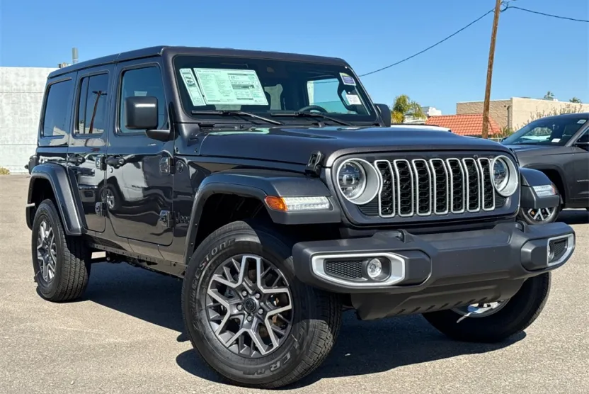 2025 Jeep Wrangler Sahara photo 1