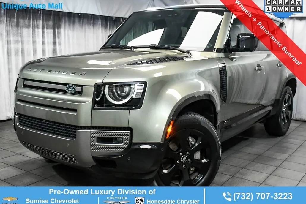 2021 Land Rover Defender 110 X-Dynamic SE photo 1