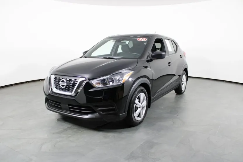 2020 Nissan Kicks S photo 1
