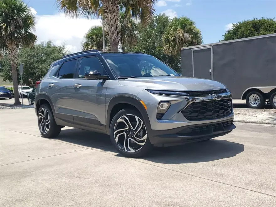 2026 Chevrolet Trailblazer RS photo 1