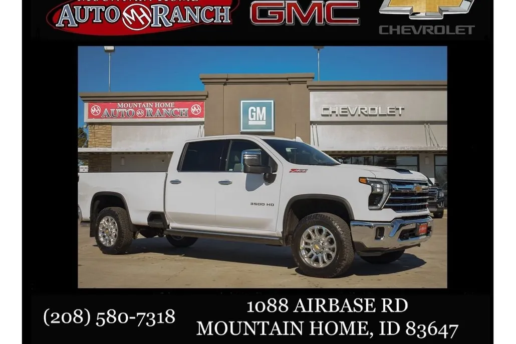 2025 Chevrolet Silverado 3500HD LTZ photo 1