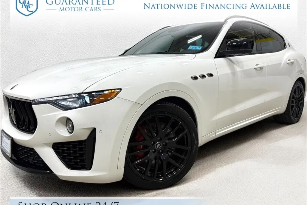 2021 Maserati Levante S photo 1