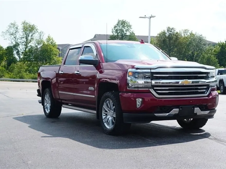 2018 Chevrolet Silverado 1500 High Country photo 1