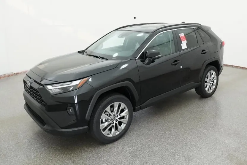 2025 Toyota RAV4 XLE Premium photo 1