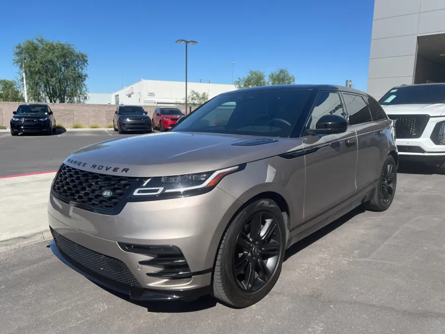 2022 Land Rover Range Rover Velar P250 R-Dynamic S photo 1
