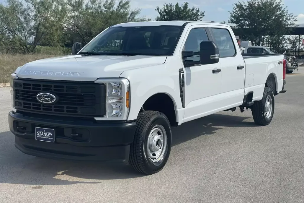 2026 Ford F-350 XL photo 1
