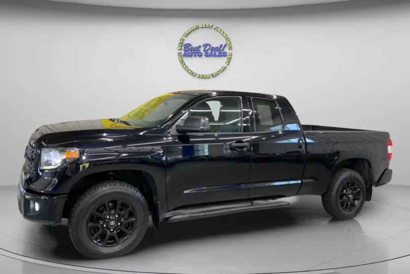 2019 Toyota Tundra SR5 Double Cab photo 1