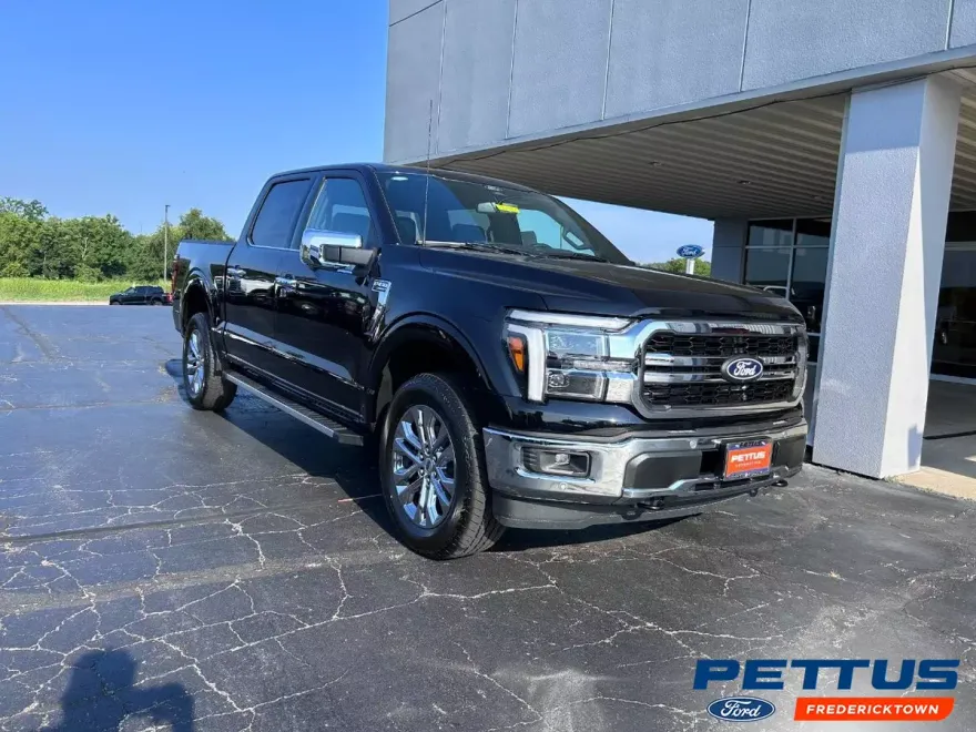 2025 Ford F-150 Lariat photo 1