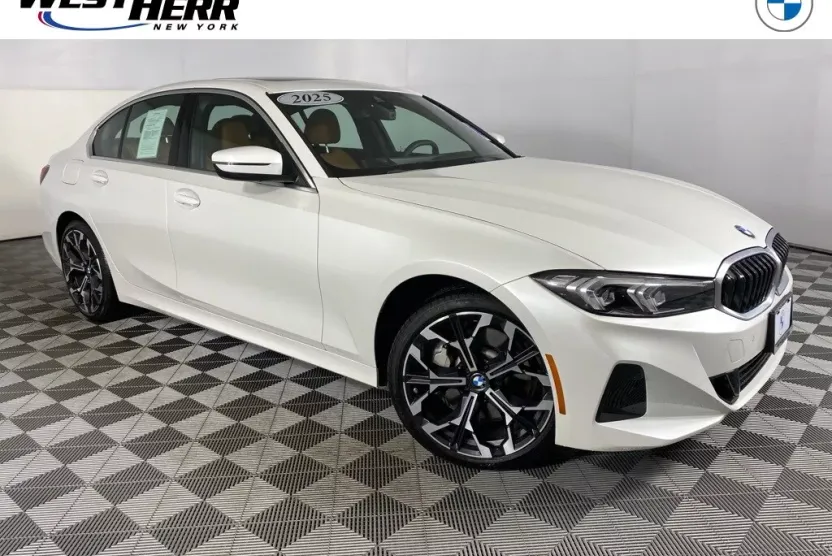 2025 Bmw 330i xDrive Sedan photo 1
