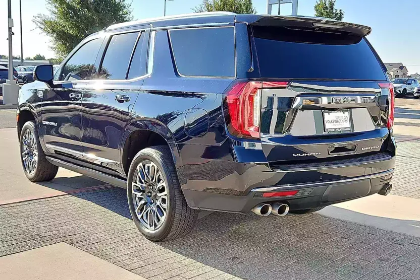 2023 Gmc Yukon Denali Ultimate photo 1