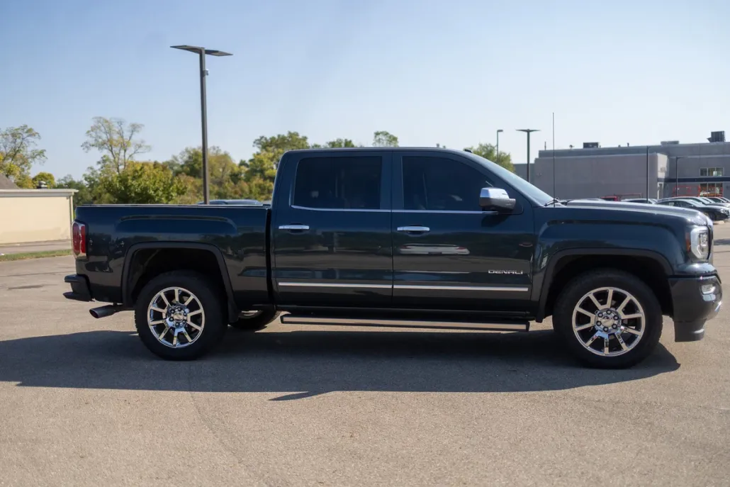 2017 Gmc Sierra 1500 Denali photo 1