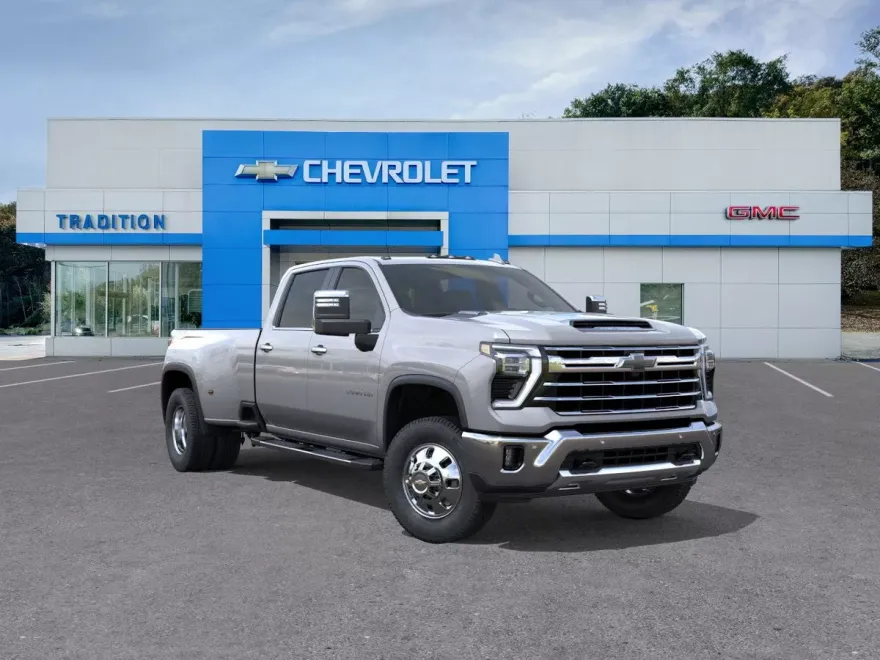 2025 Chevrolet Silverado 3500HD LTZ photo 1