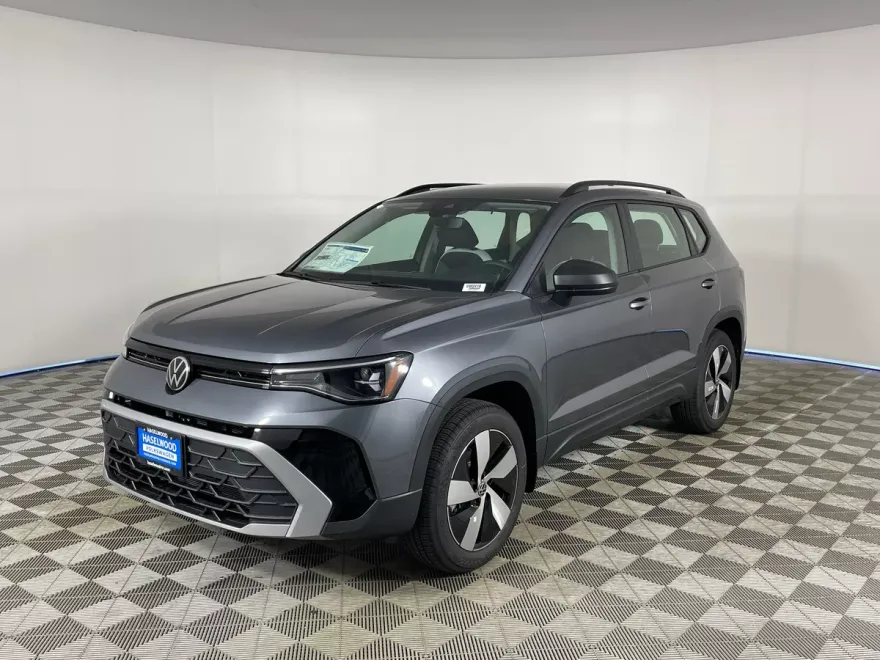 2025 Volkswagen Taos S photo 1