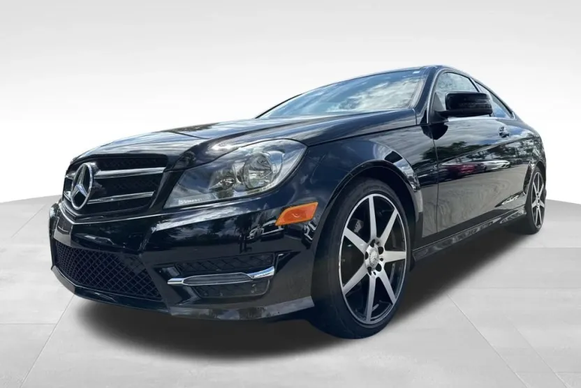 2015 Mercedes Benz C 250 photo 1