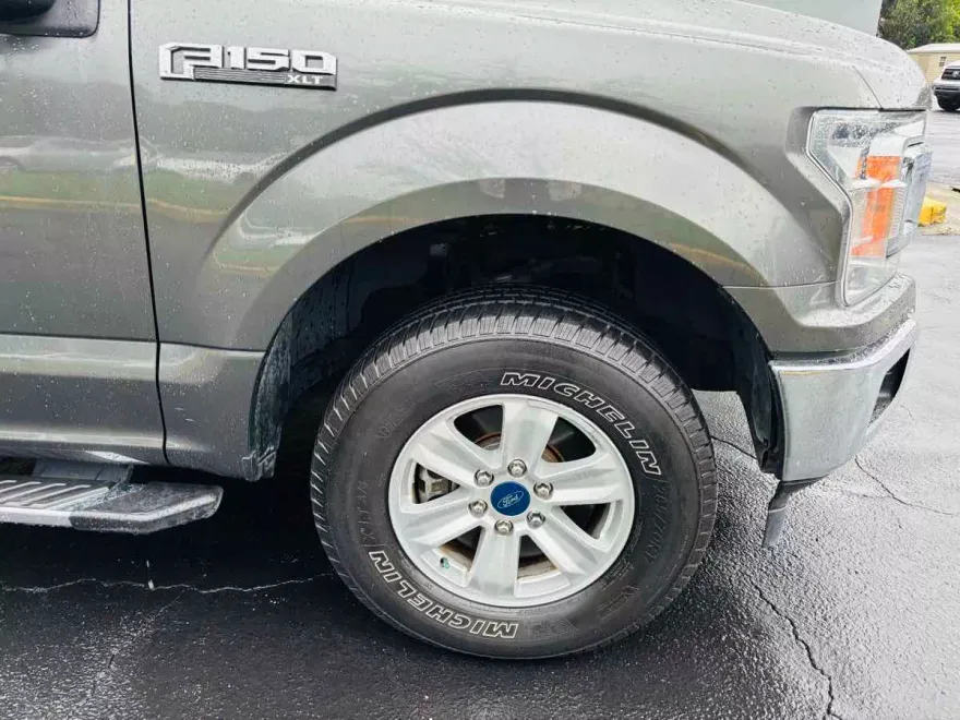 2018 Ford F-150 XLT photo 1