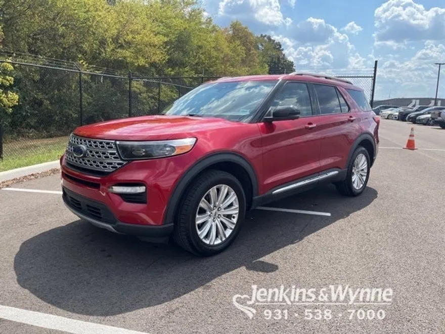 2022 Ford Explorer Limited photo 1