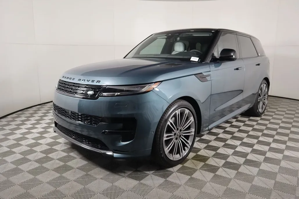 2025 Land Rover Range Rover Sport SE photo 1