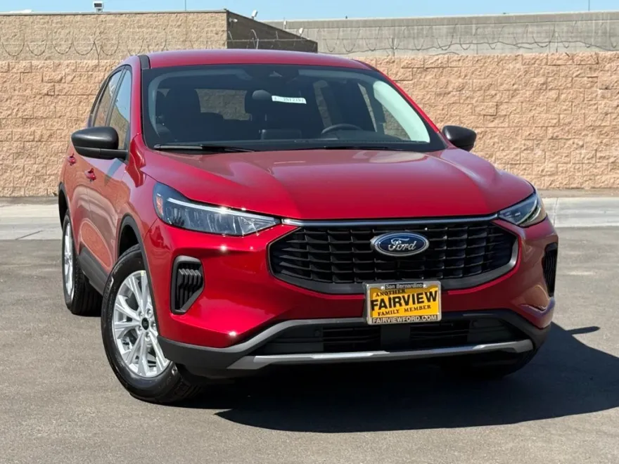 2025 Ford Escape Active photo 1