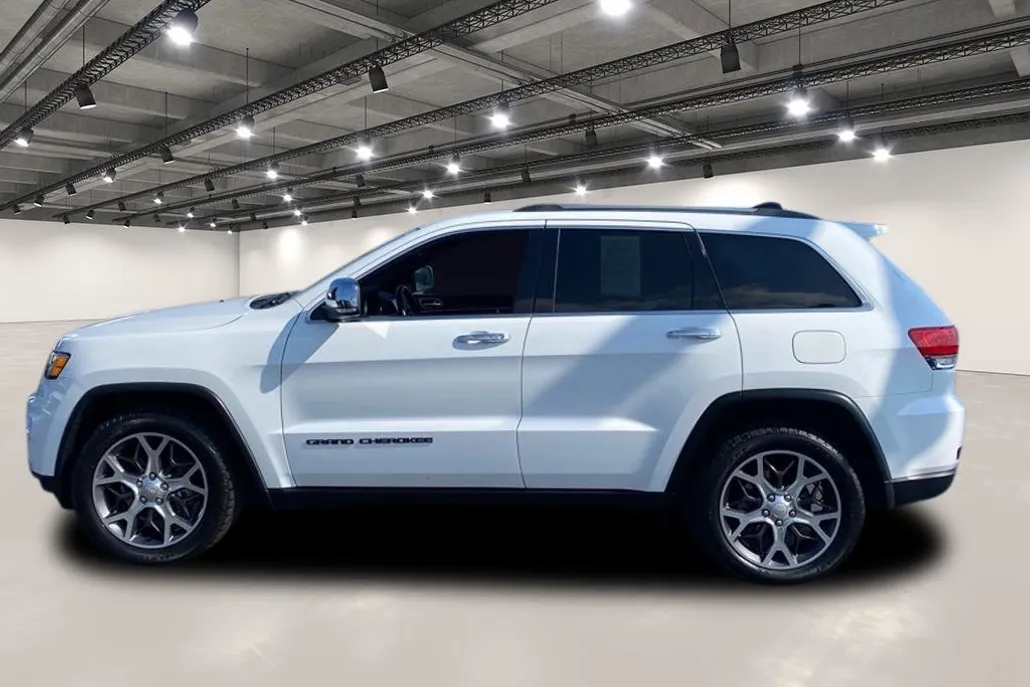 2019 Jeep Grand Cherokee Limited photo 1