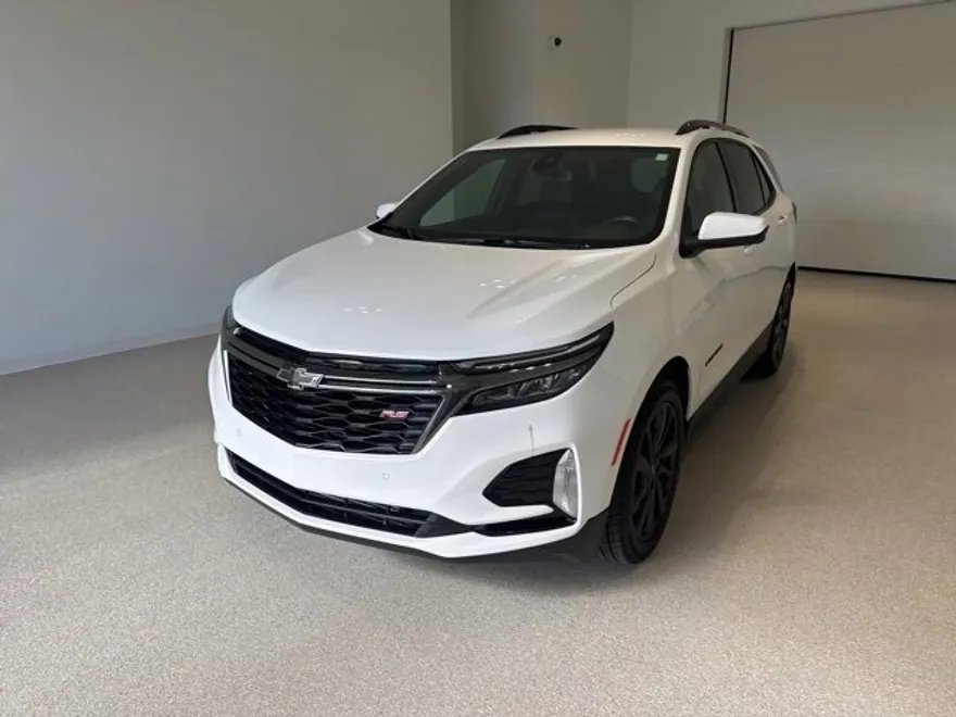 2022 Chevrolet Equinox RS photo 1
