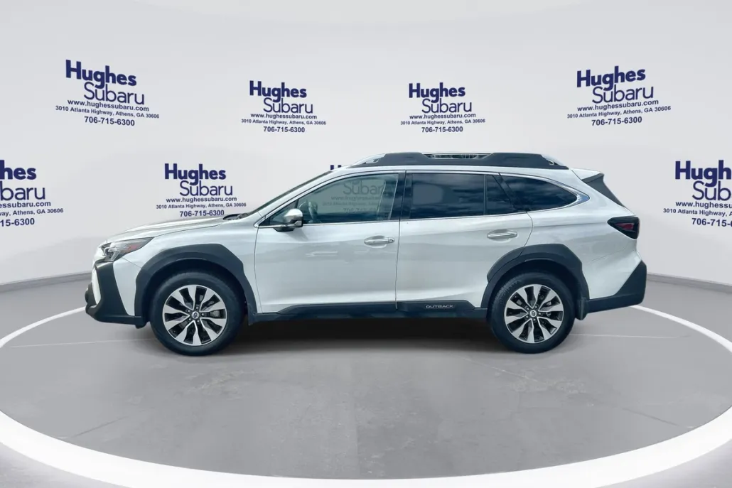2024 Subaru Outback Touring XT photo 1
