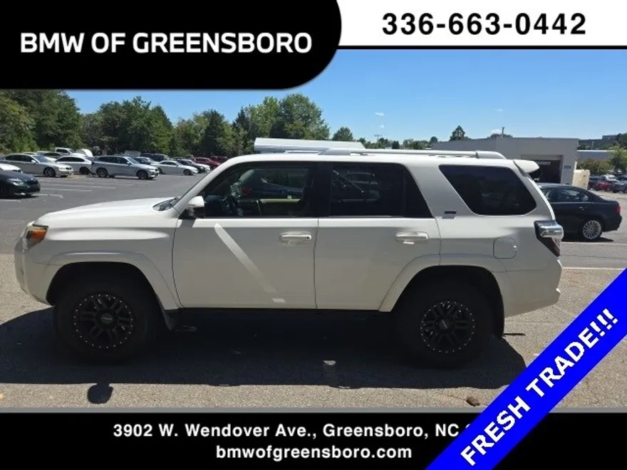 2016 Toyota 4Runner SR5 4WD photo 1