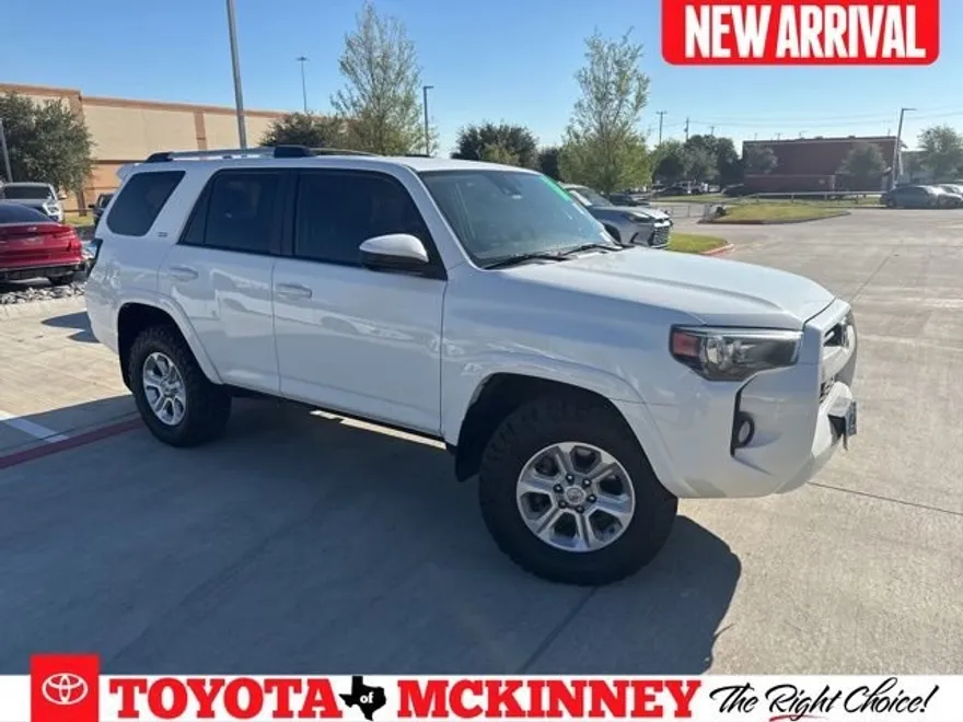 2020 Toyota 4Runner Base photo 1