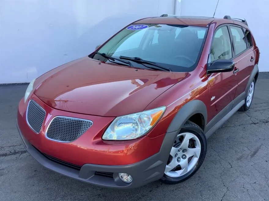 2007 Pontiac Vibe Base photo 1