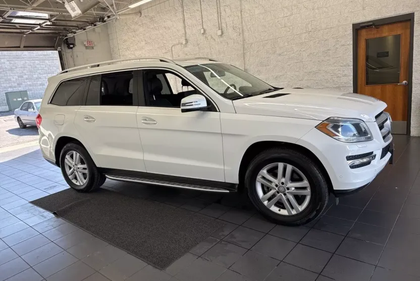 2015 Mercedes Benz GL 350 BlueTEC photo 1