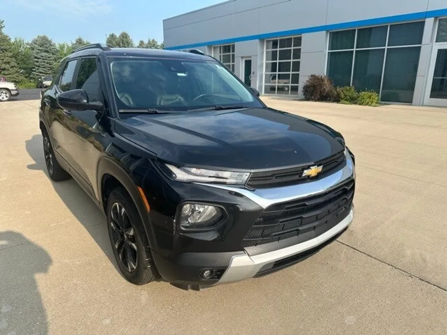 2022 Chevrolet Trailblazer LT photo 1