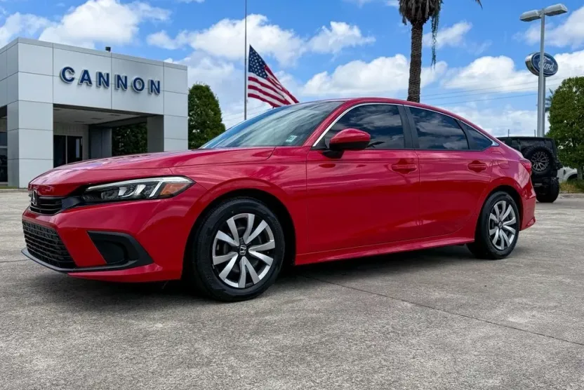 2022 Honda Civic LX photo 1
