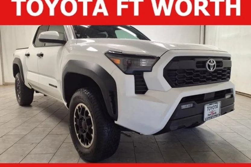 2024 Toyota Tacoma 4x4 TRD Off-Road photo 1