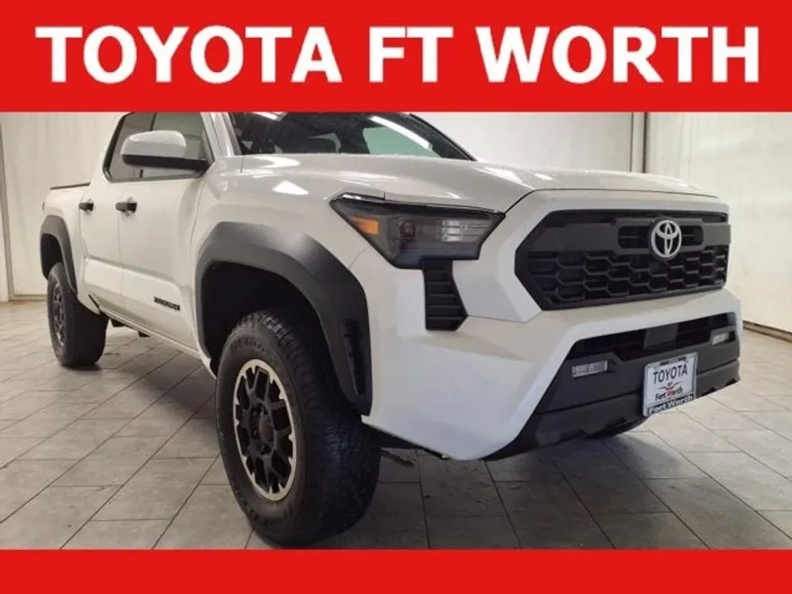 2024 Toyota Tacoma 4x4 TRD Off-Road photo 1