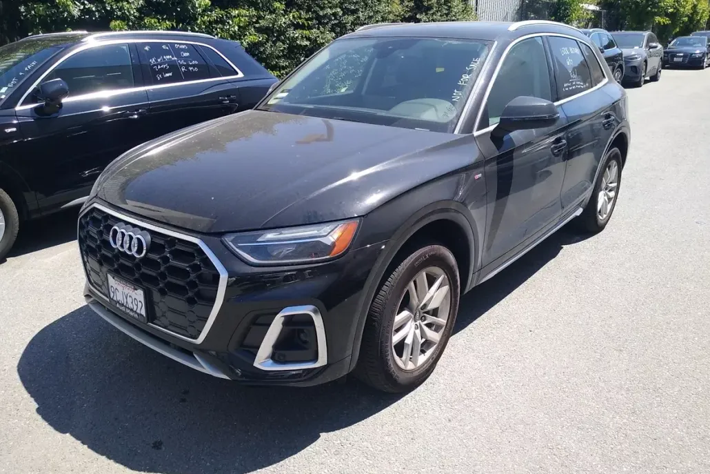 2022 Audi Q5 45 S line Premium photo 1