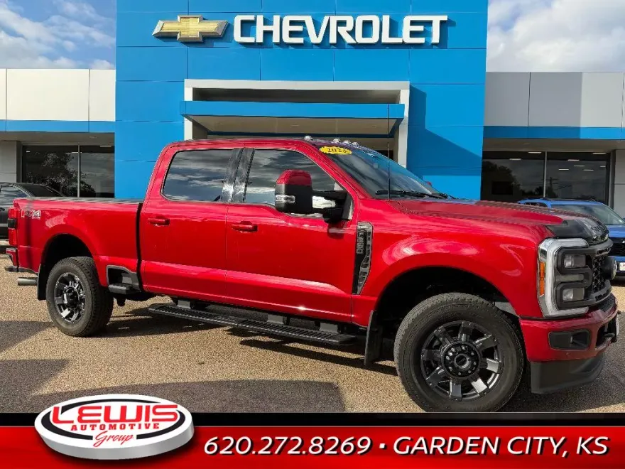 2023 Ford F-250 Lariat photo 1